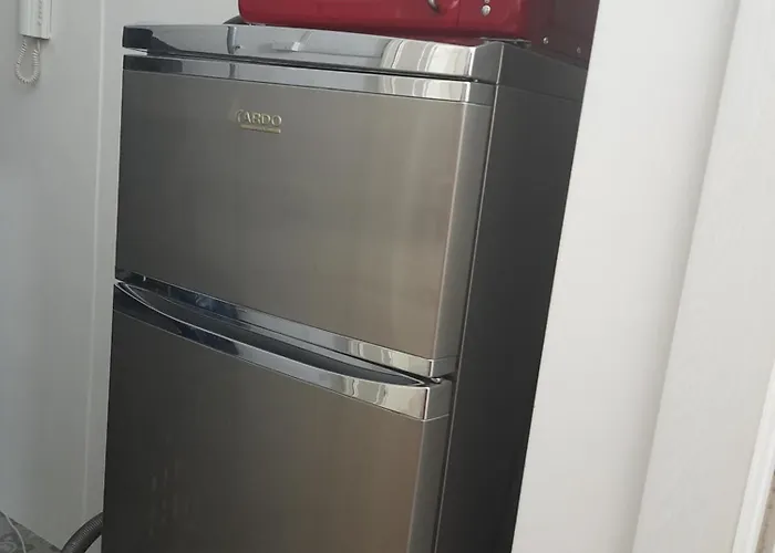 Newly Refurbished Self-contained Cosy
